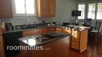 Room for rent in Fredericksburg, VA $900, house