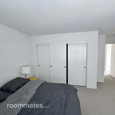Room for rent in San Diego, CA $1800, house