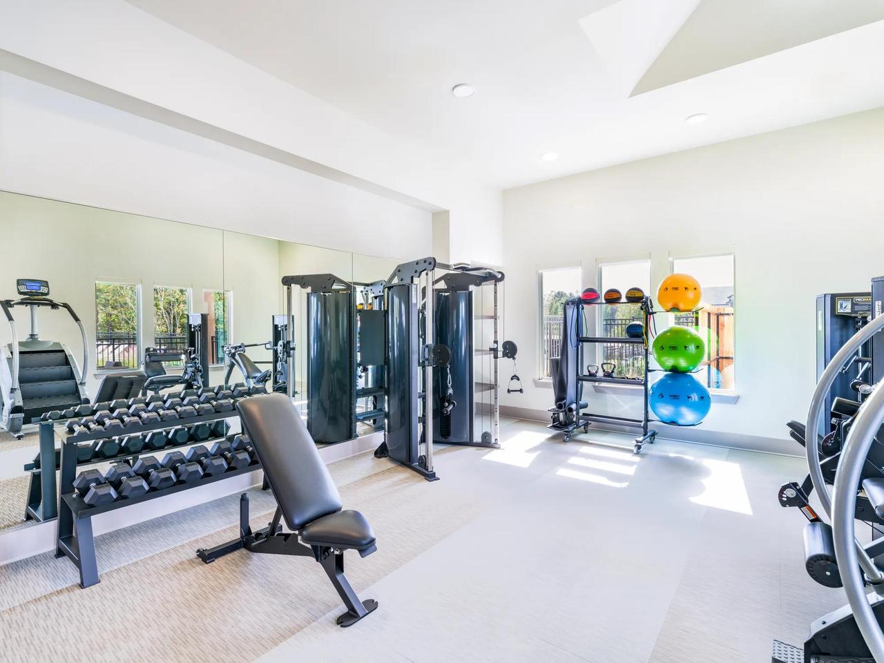 Profile photo 6 of 8