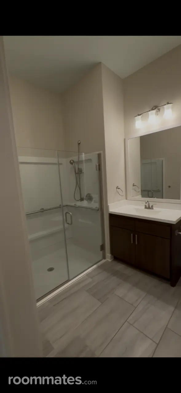 Profile photo 2 of 5