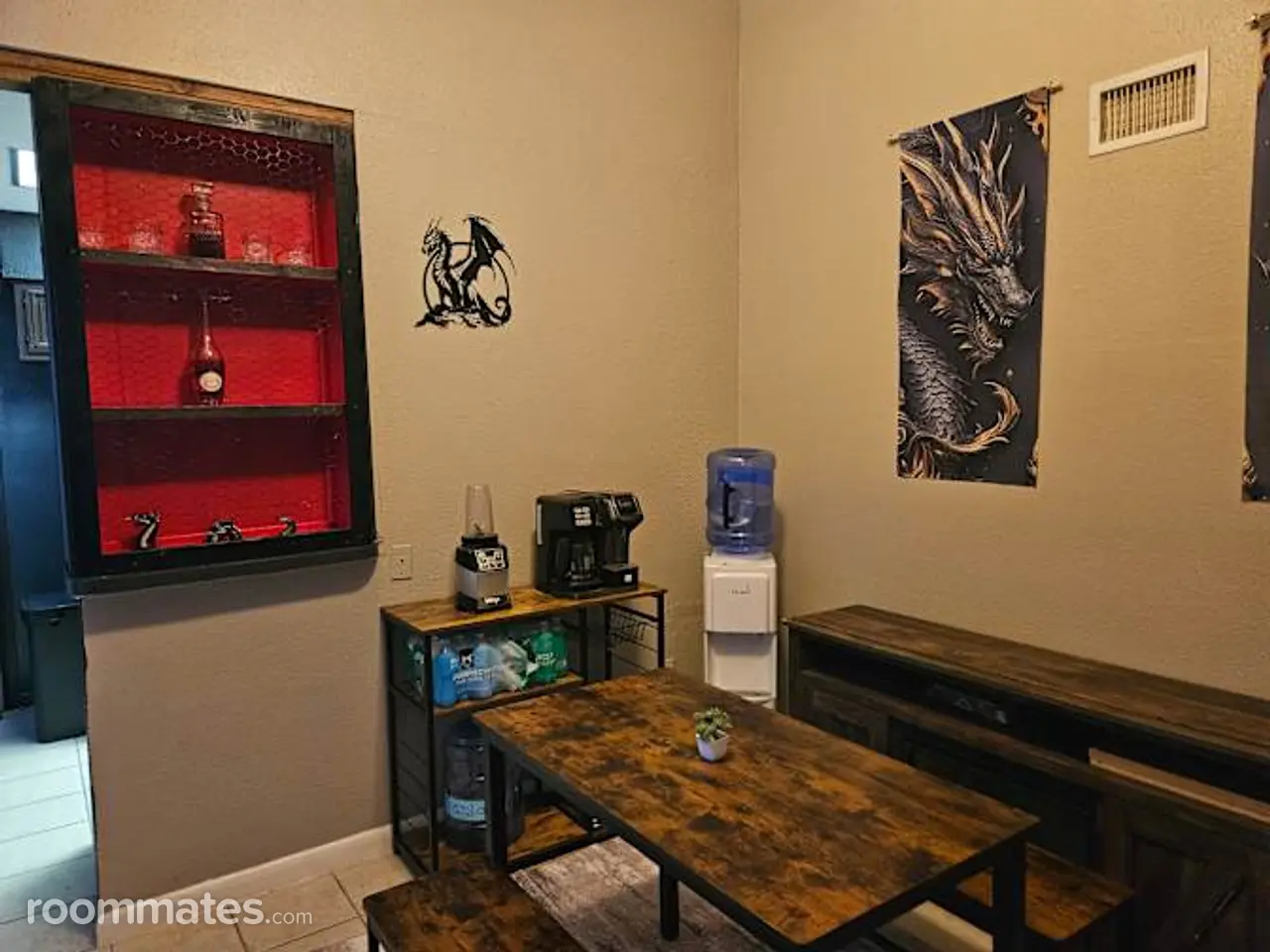 Profile photo 5 of 10