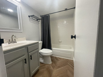 Room for rent in Arlington, VA $1200, condo