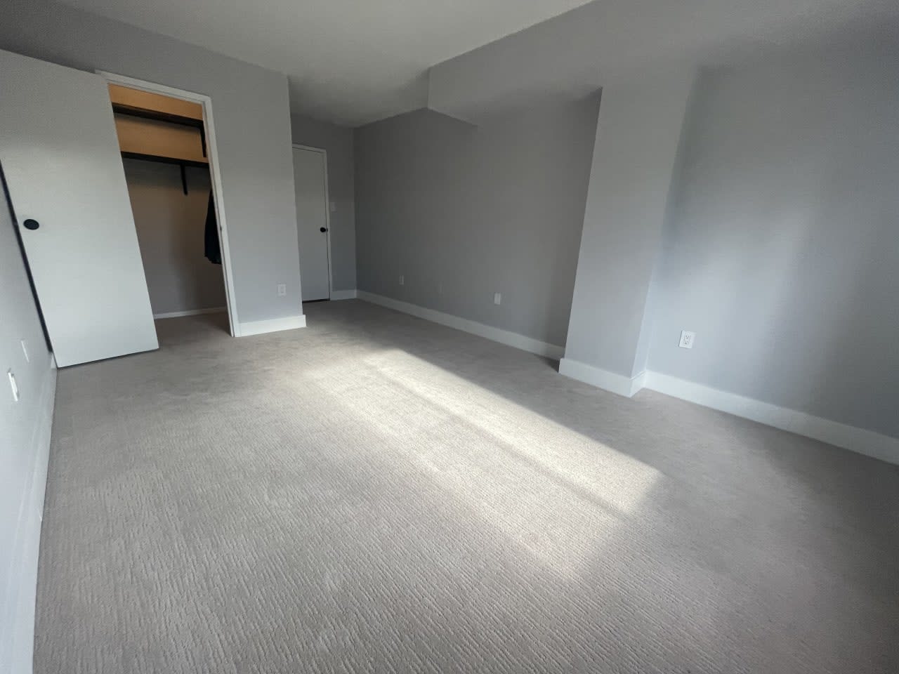 Profile photo 6 of 11