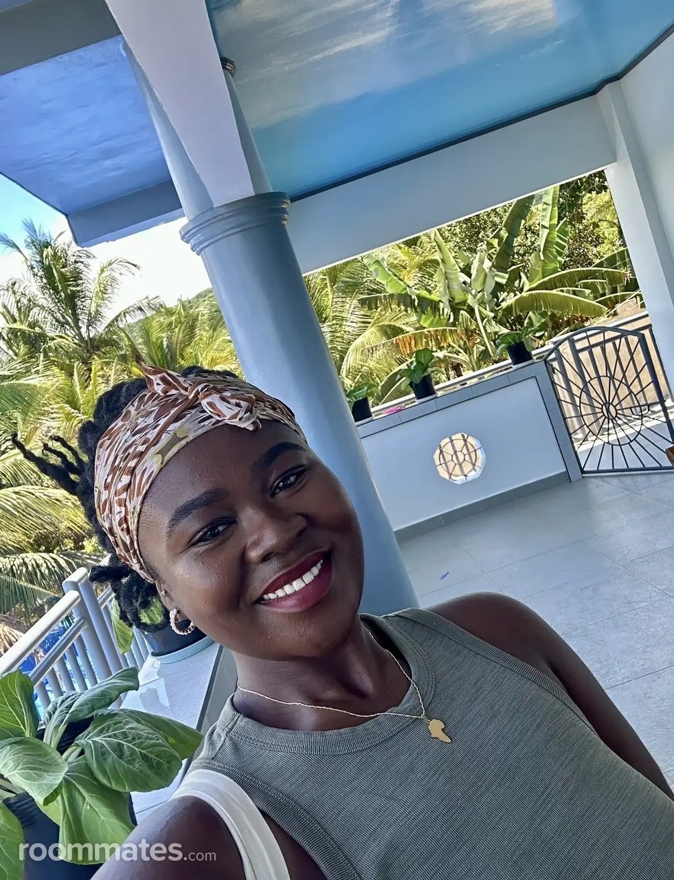 Profile photo 8 of 9