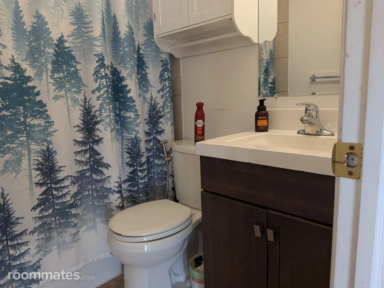 Profile photo 8 of 18