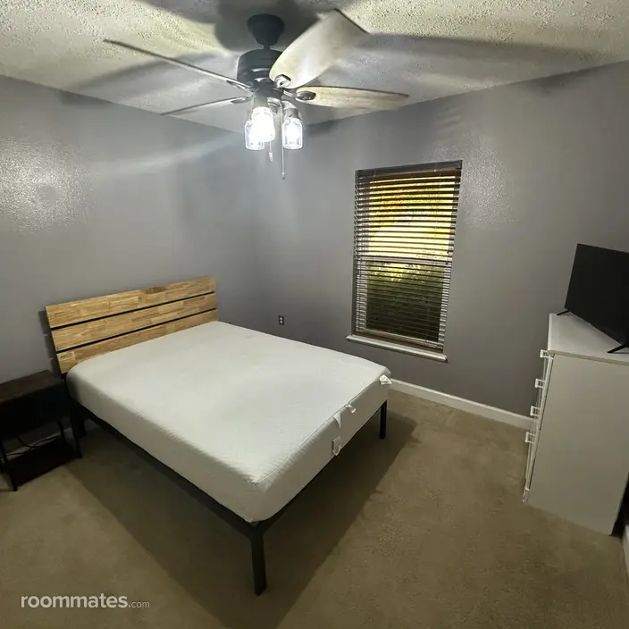 Room for rent in Davenport, FL $750, house