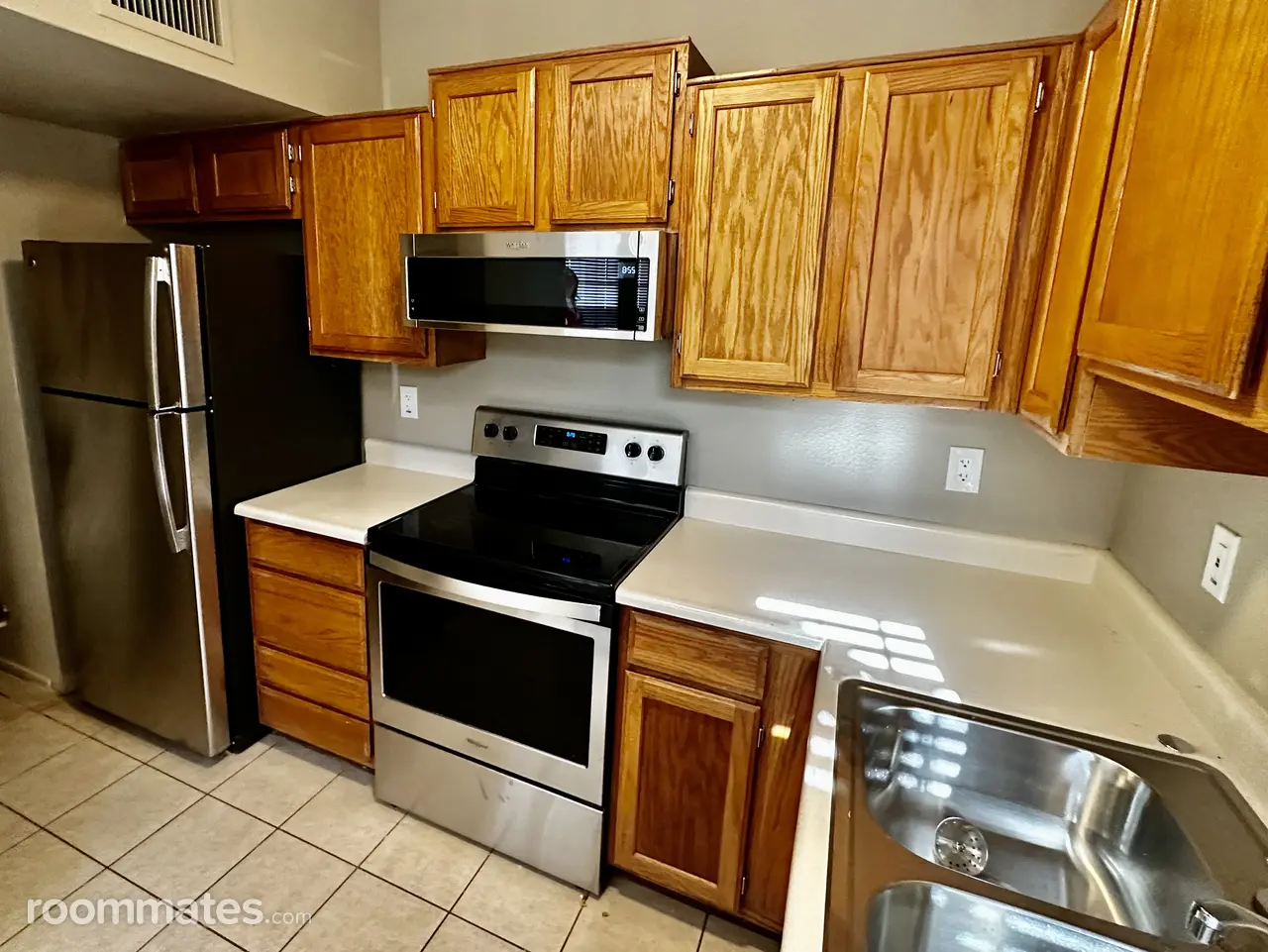 Profile photo 1 of 5