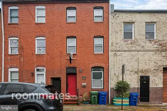 Room for rent in Baltimore, MD $1250, house