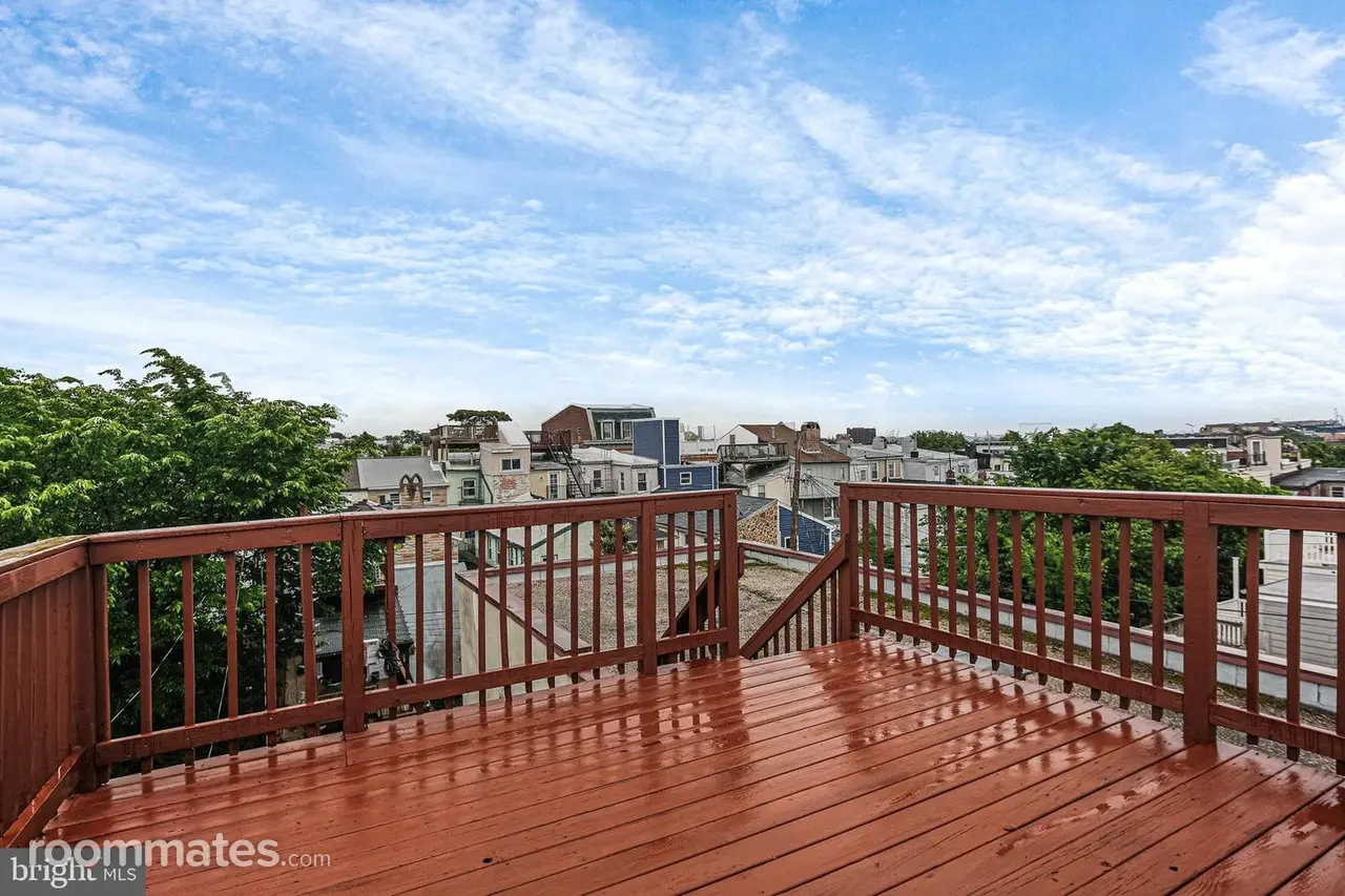 Profile photo 8 of 11