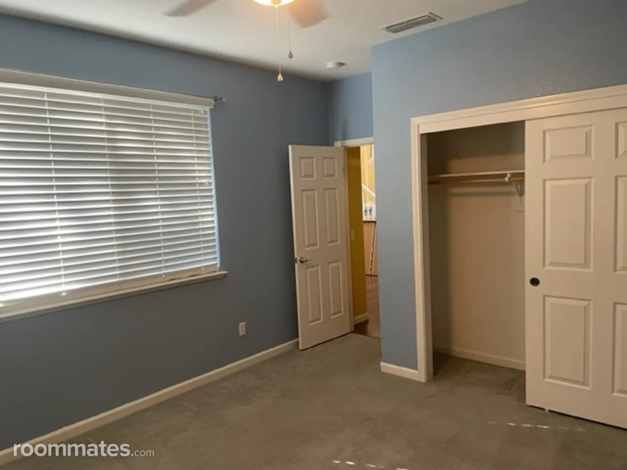 Profile photo 3 of 9