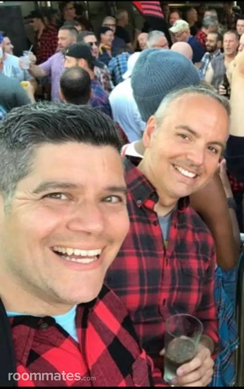 Profile photo 5 of 5