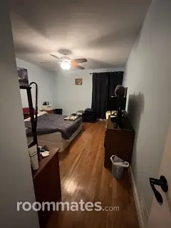 Room for rent in Stamford, CT $1300, condo