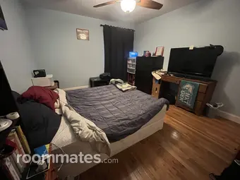 Room for rent in Stamford, CT $1300, condo