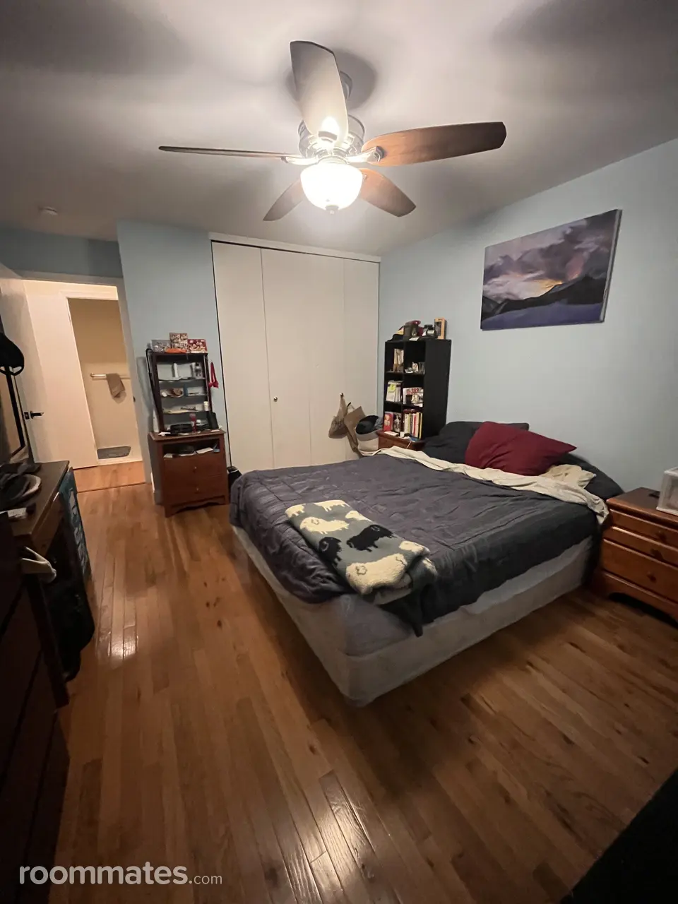 Profile photo 5 of 8