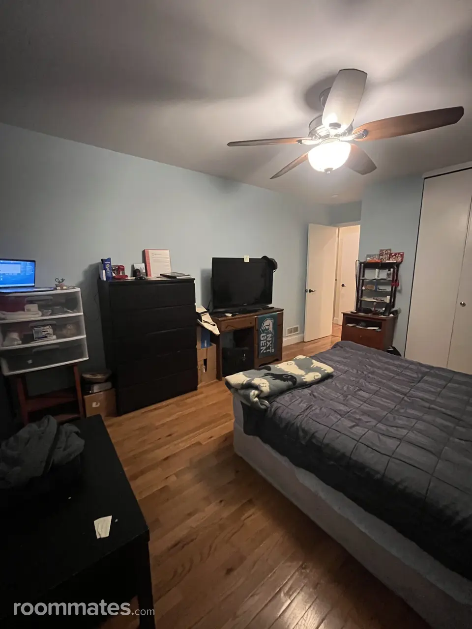 Profile photo 6 of 8