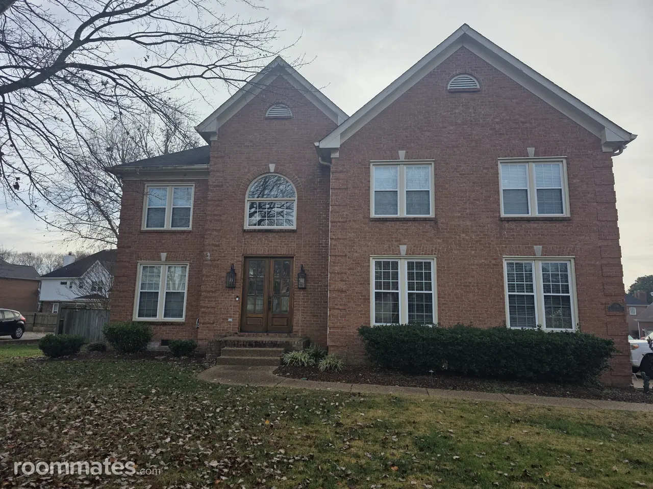 Profile photo 1 of 3