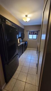 Room for rent in Brighton, MI $950, condo