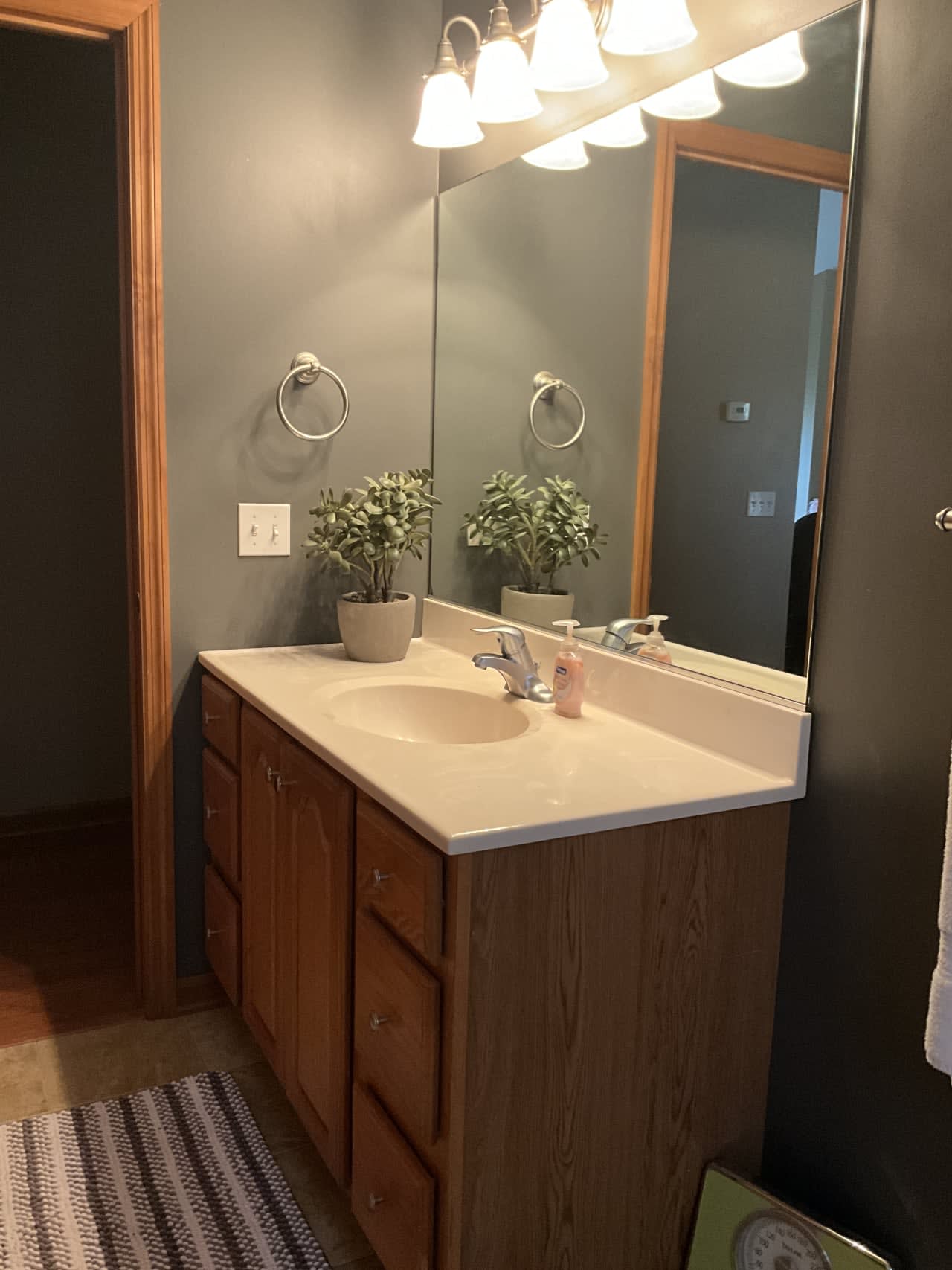 Profile photo 6 of 7