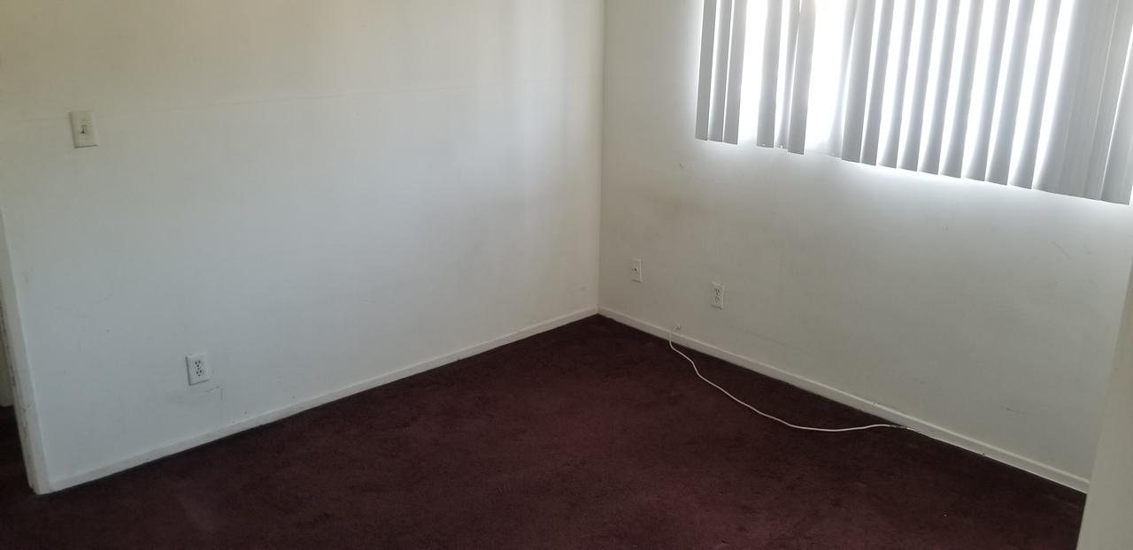 Profile photo 3 of 9