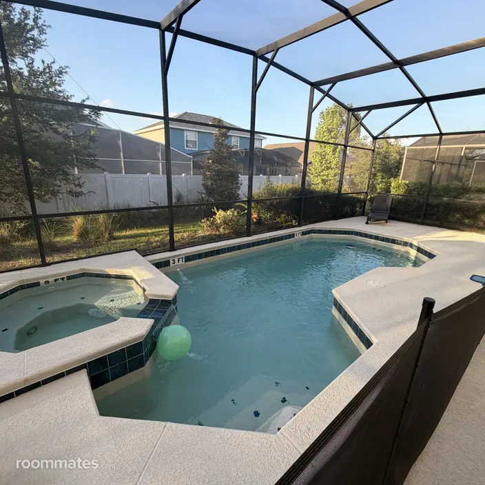 Room for rent in Kissimmee, FL $900, house