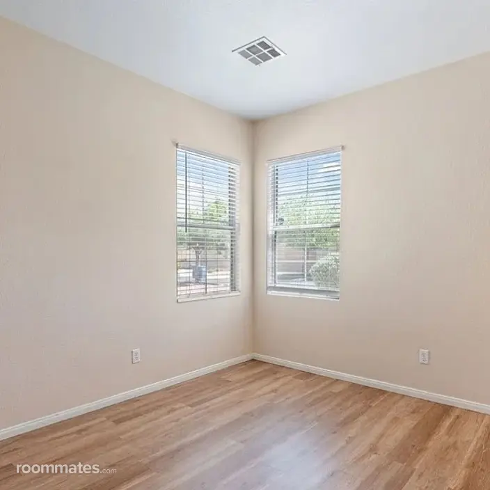 Room for rent in Las Vegas, NV $750, house
