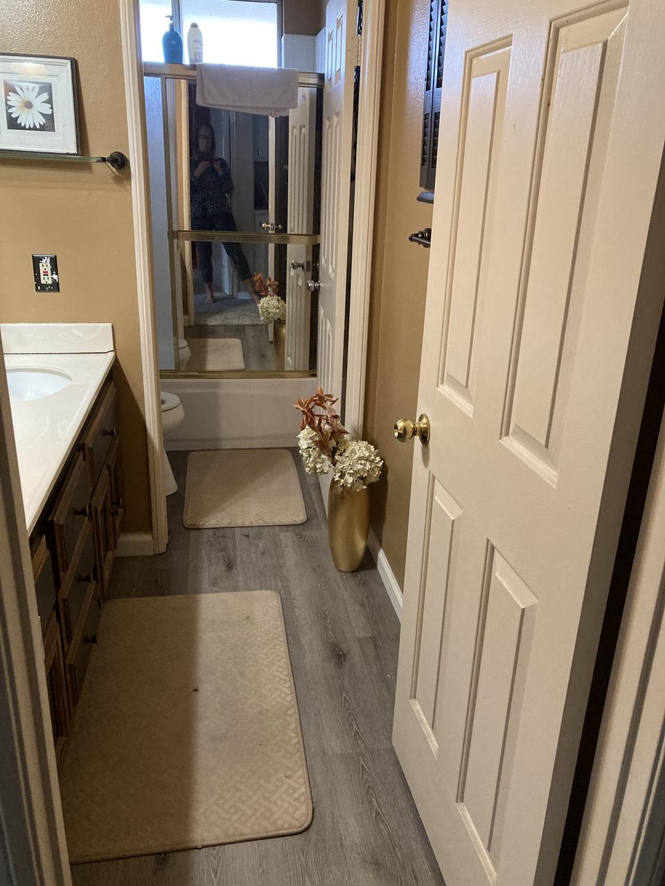 Profile photo 5 of 11