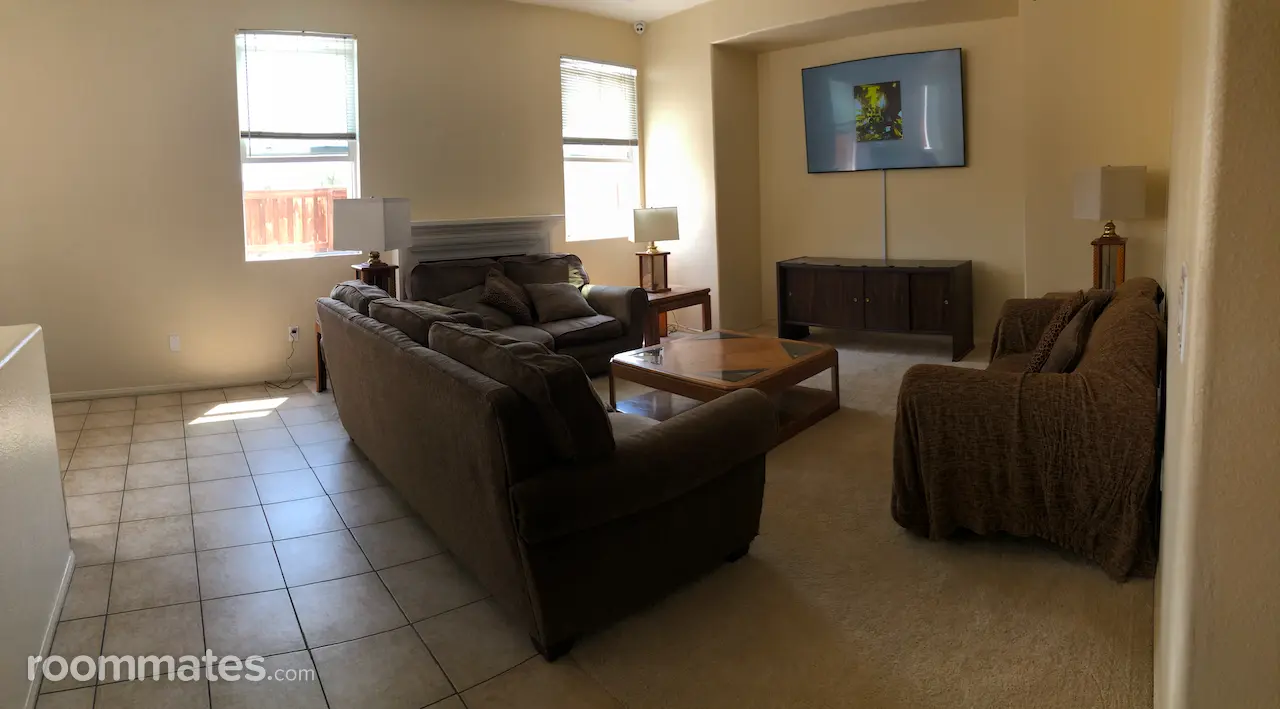 Profile photo 3 of 7