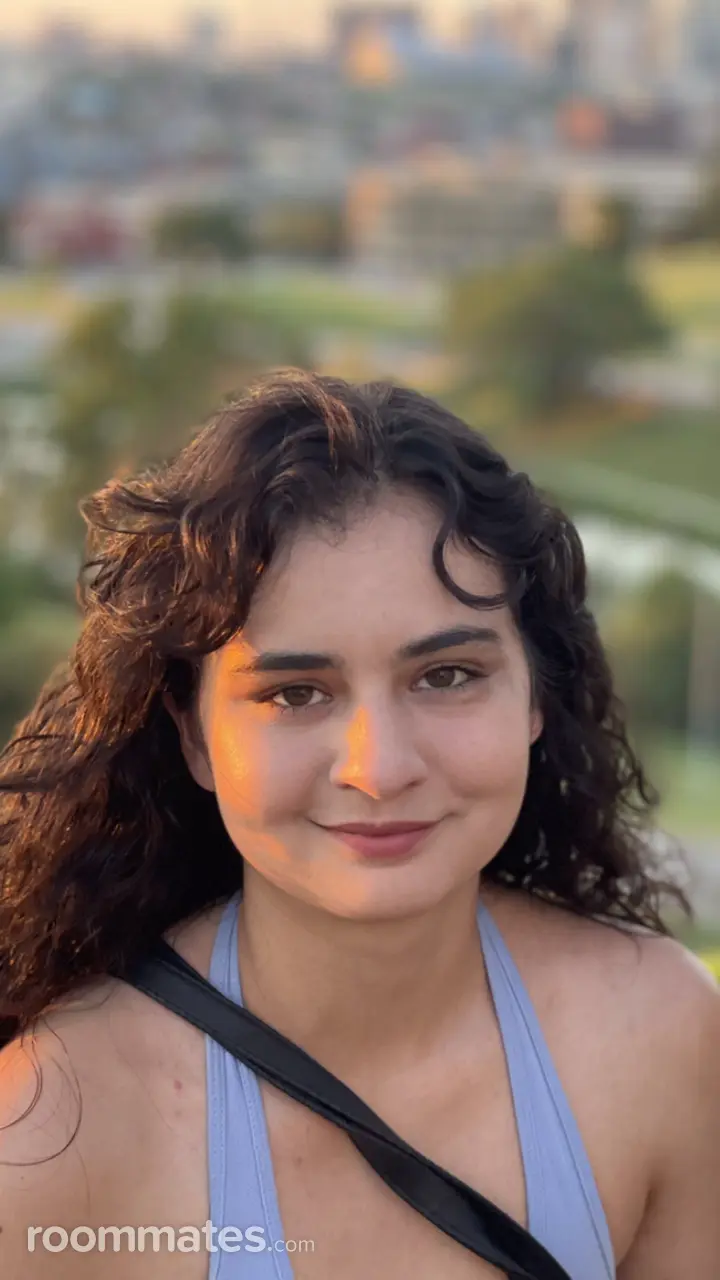 Profile photo 1 of 1