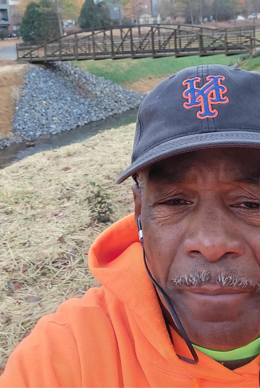 Profile photo 5 of 6