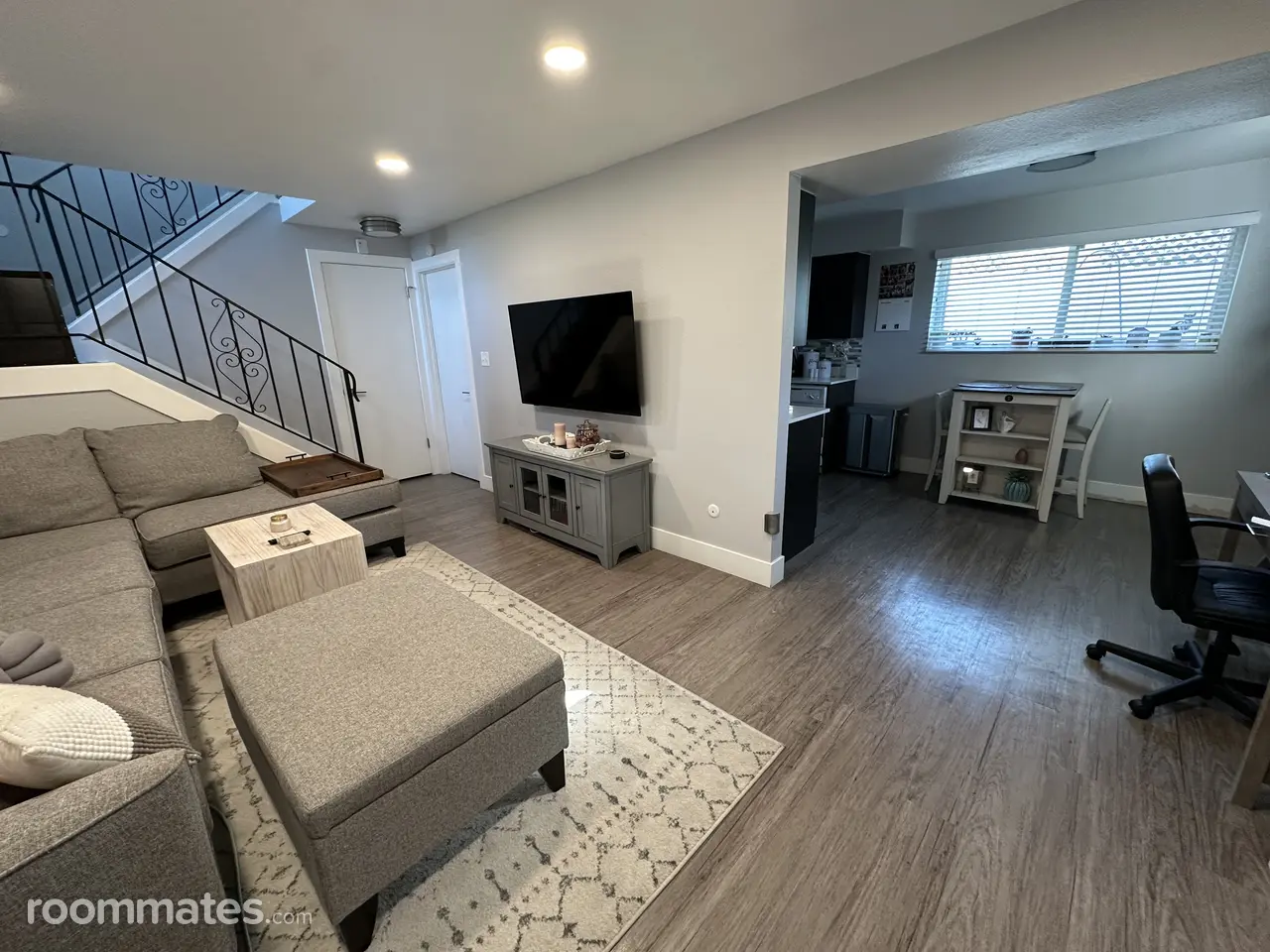 Profile photo 6 of 15