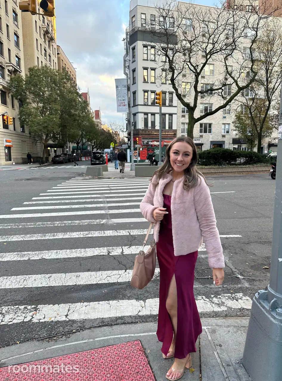 Profile photo 11 of 15