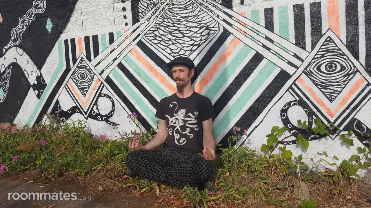 Profile photo 4 of 4