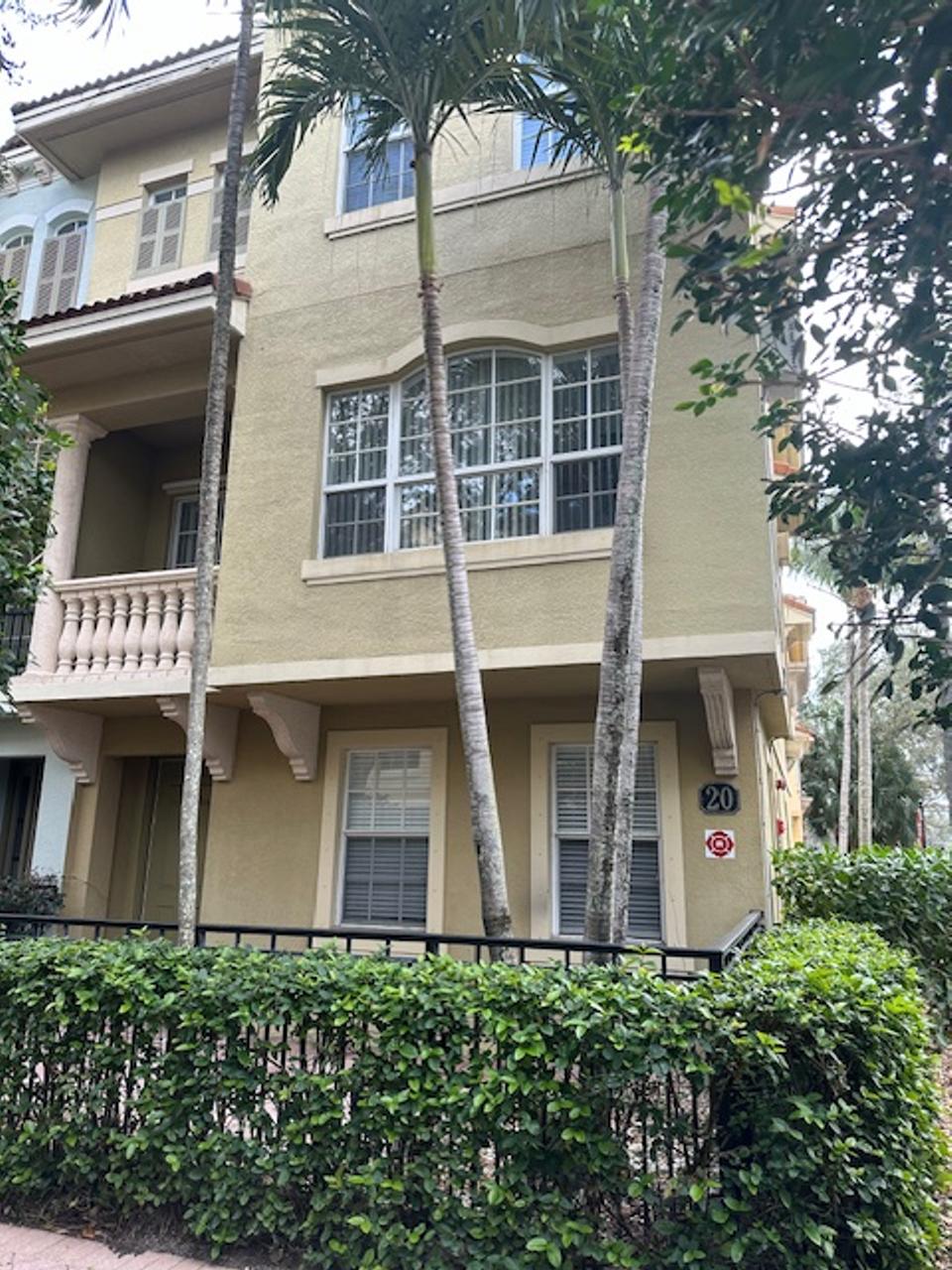 Profile photo 2 of 11