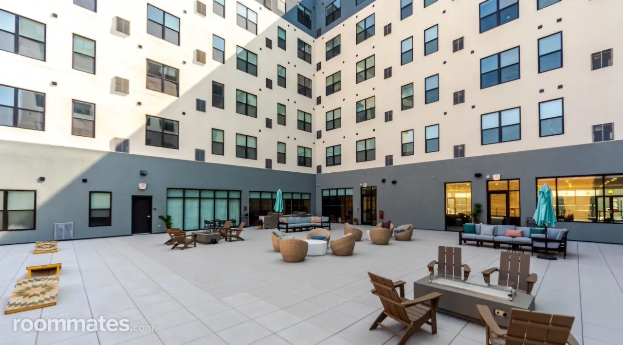 Profile photo 4 of 11