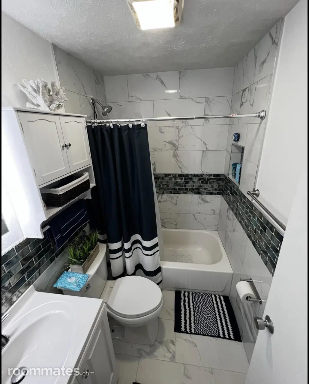 Profile photo 2 of 14