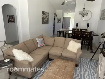 Room for rent in Palm Coast, FL $900, house