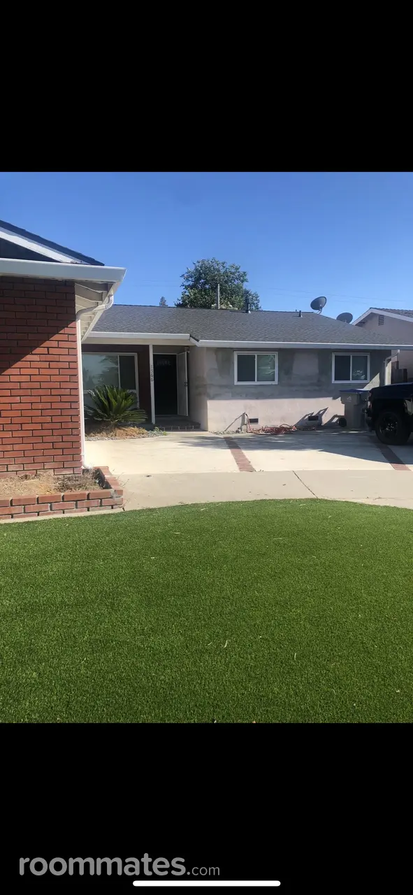 Profile photo 8 of 9