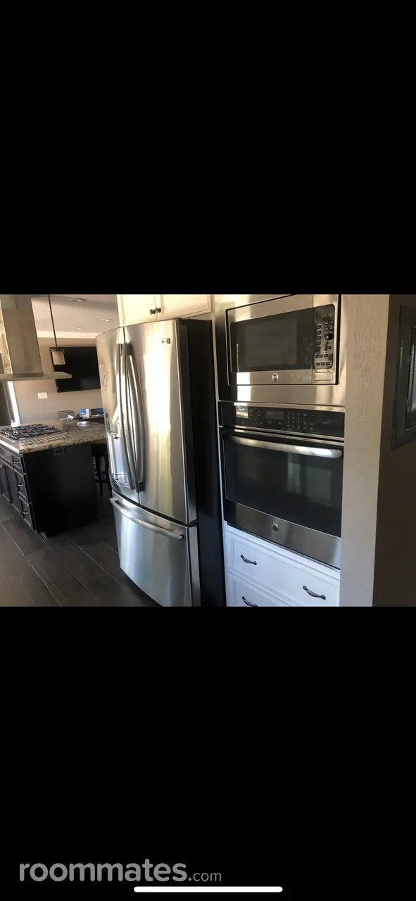 Profile photo 5 of 9