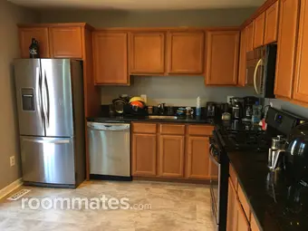 Room for rent in Manassas, VA $800, townhouse