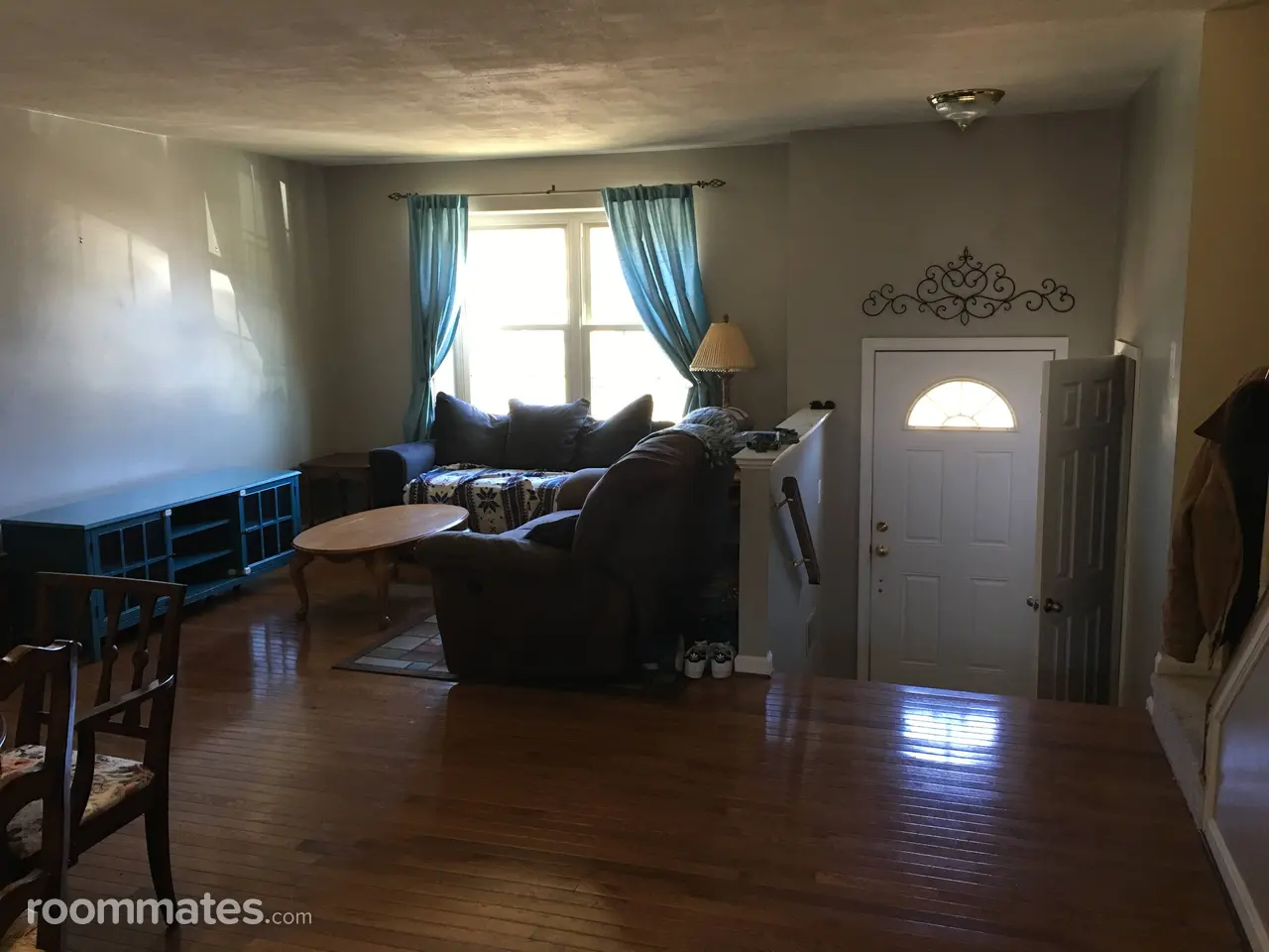 Profile photo 3 of 7