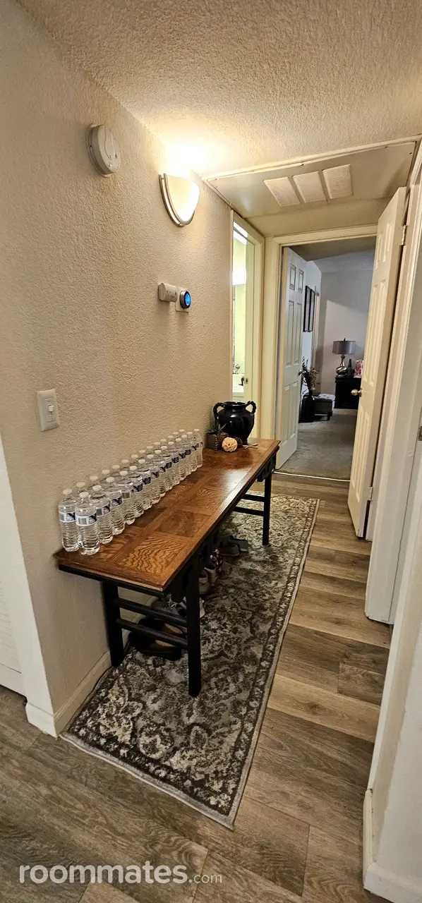 Profile photo 7 of 11