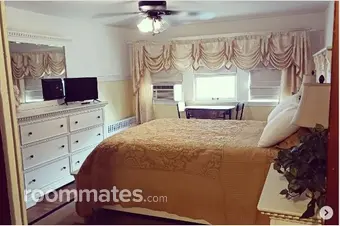 Room for rent in Jewett City, CT $950, house