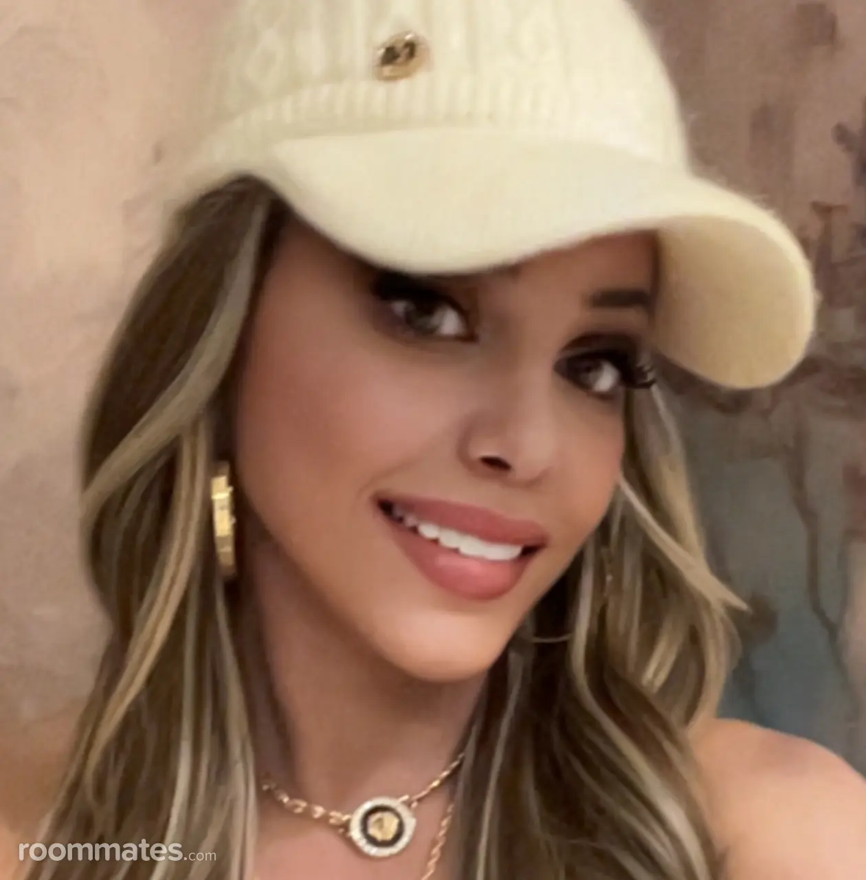 Profile photo 1 of 1