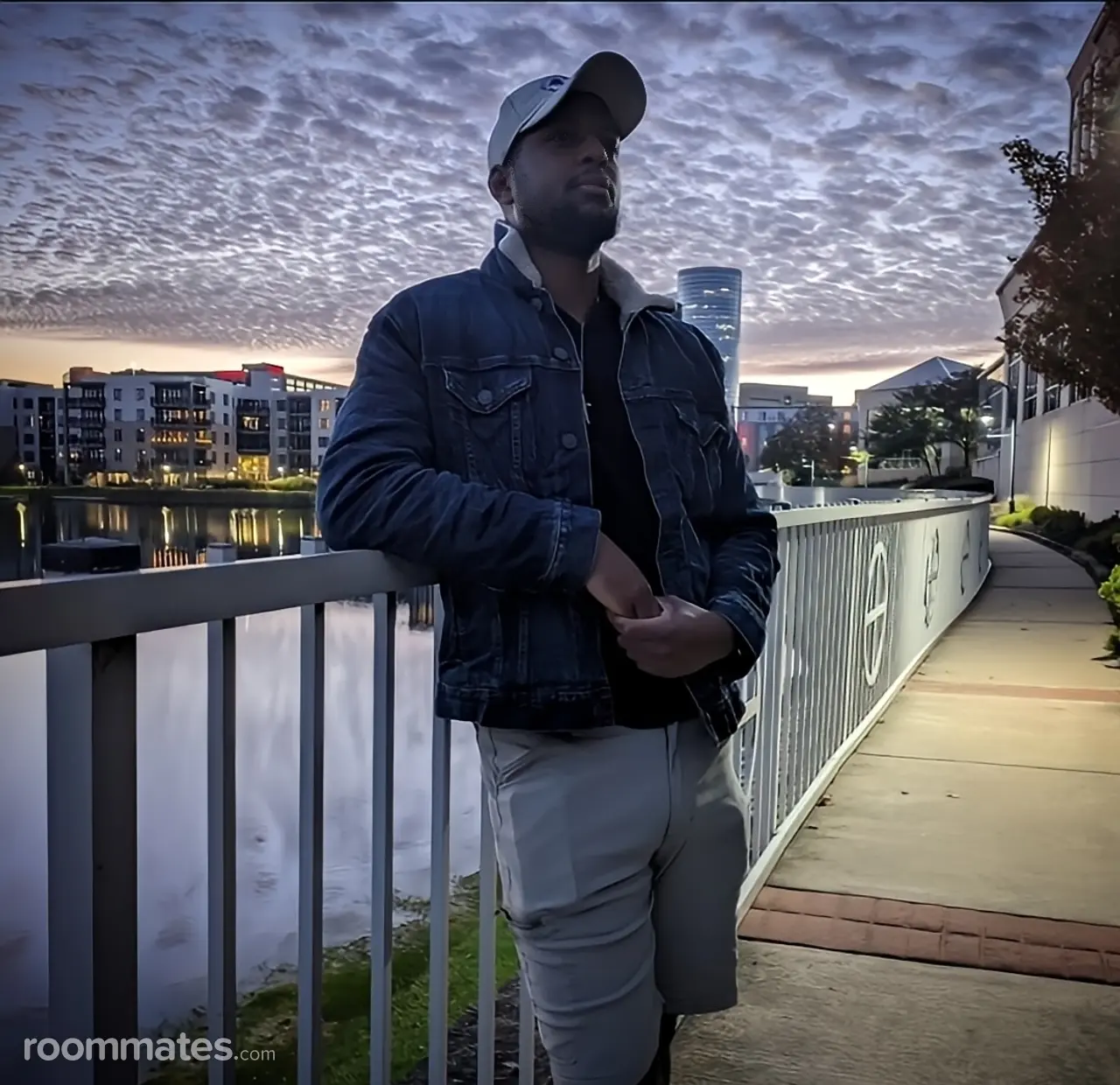 Profile photo 4 of 7