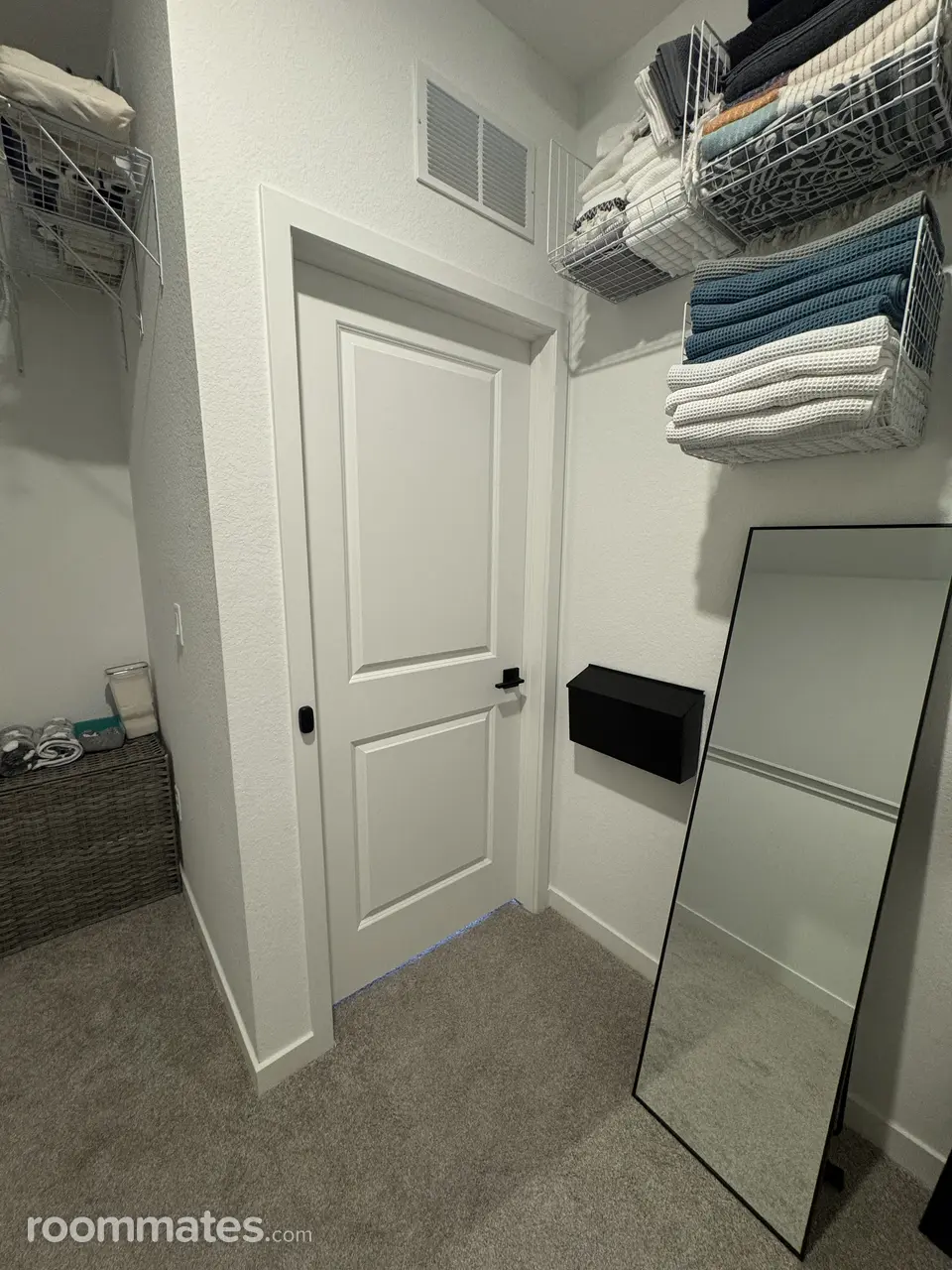 Profile photo 10 of 11