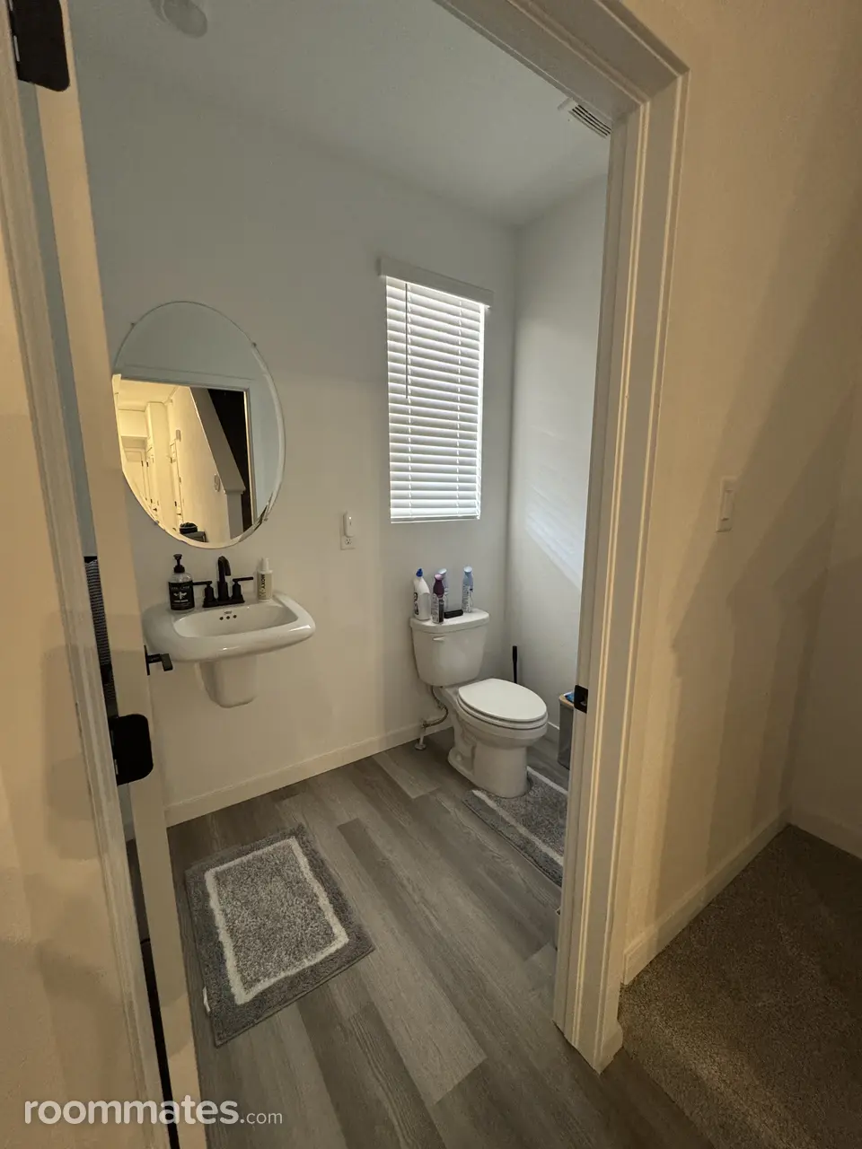 Profile photo 5 of 11