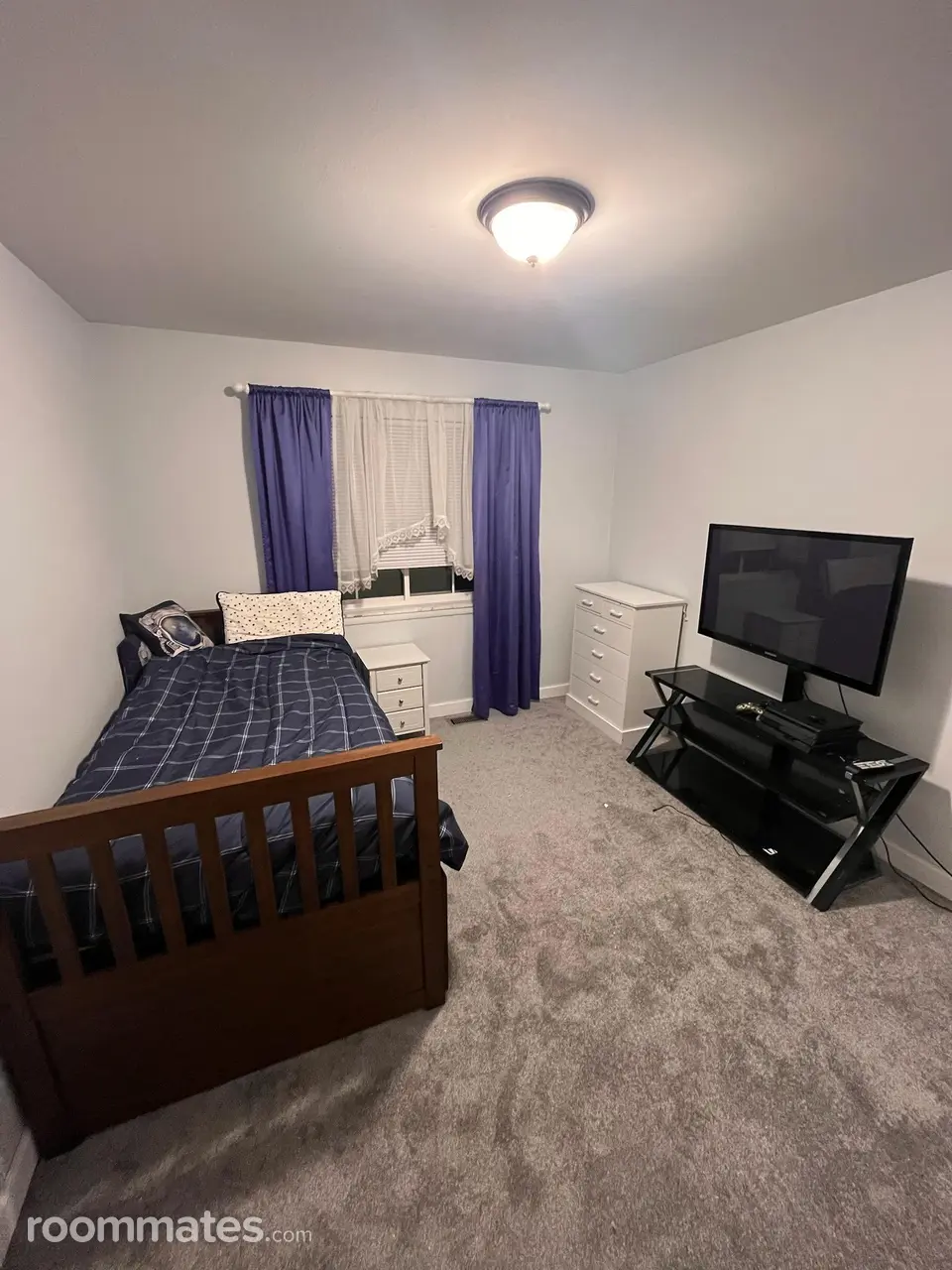 Profile photo 4 of 6