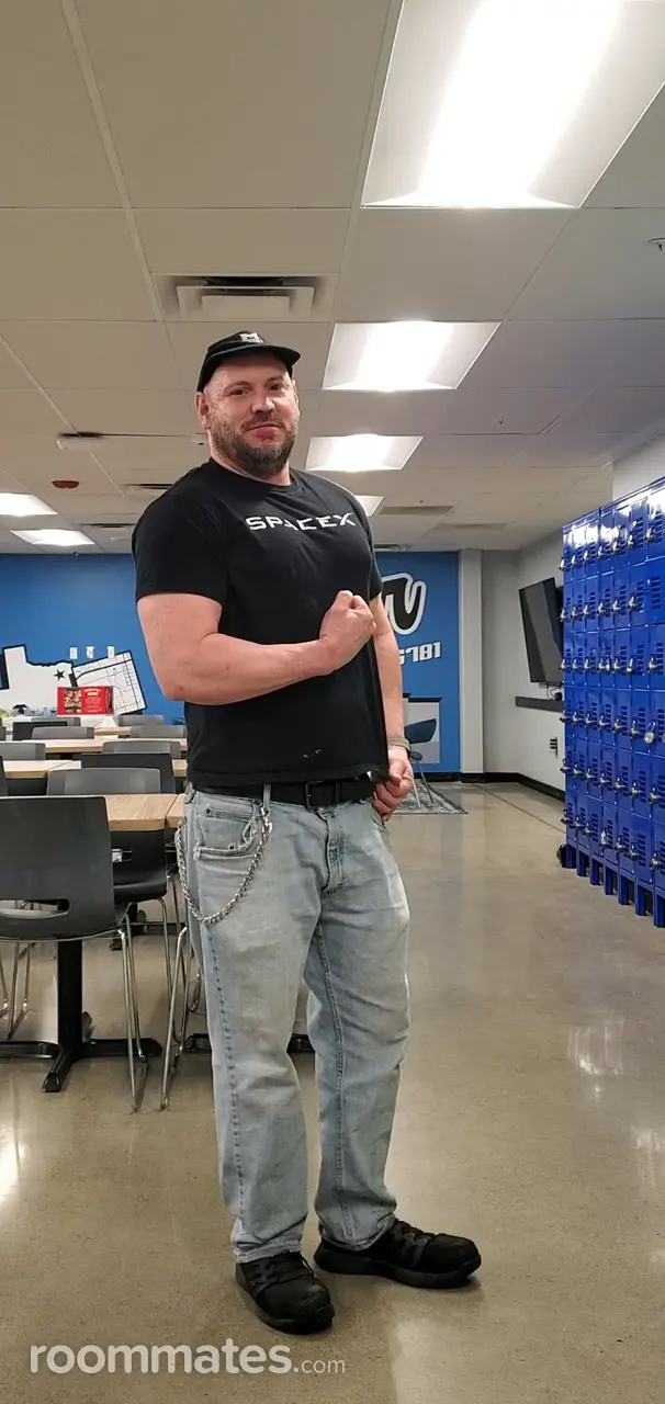 Profile photo 4 of 5