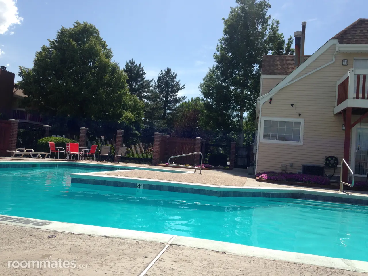 Profile photo 2 of 11