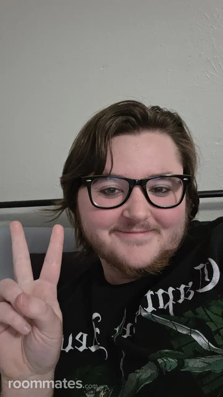 Profile photo 12 of 13